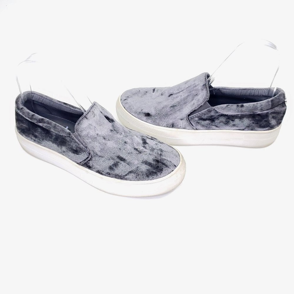 Steve Madden Gema crushed velvet Slip-On Sneaker sz7